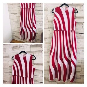 NO TAG/ WHITE & RED SUMMER DRESS